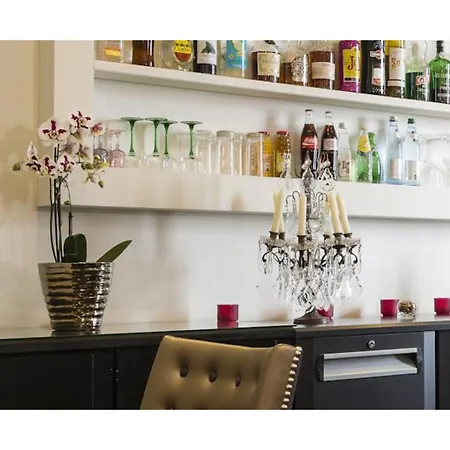 The Originals Boutique, Des Princes, Centre