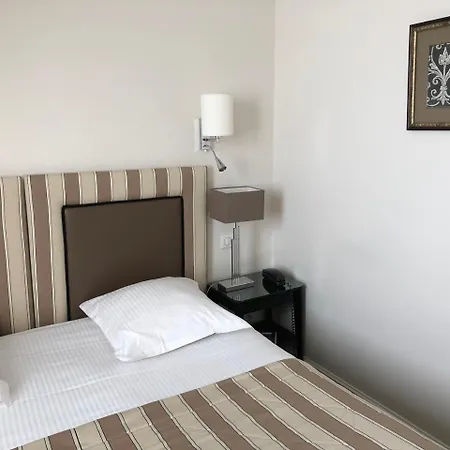 The Originals Boutique, Des Princes, Centre